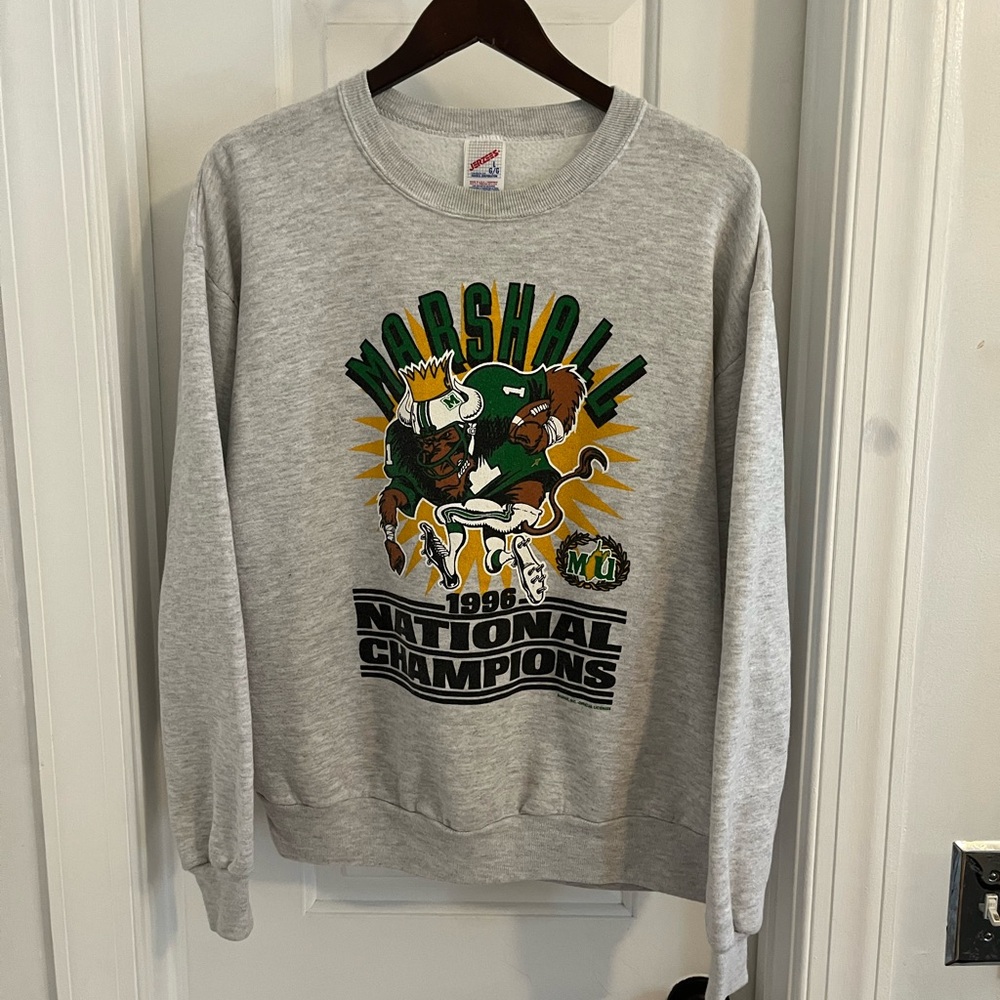 Vintage Jerzees Marshall Thundering Herd National Champions‎